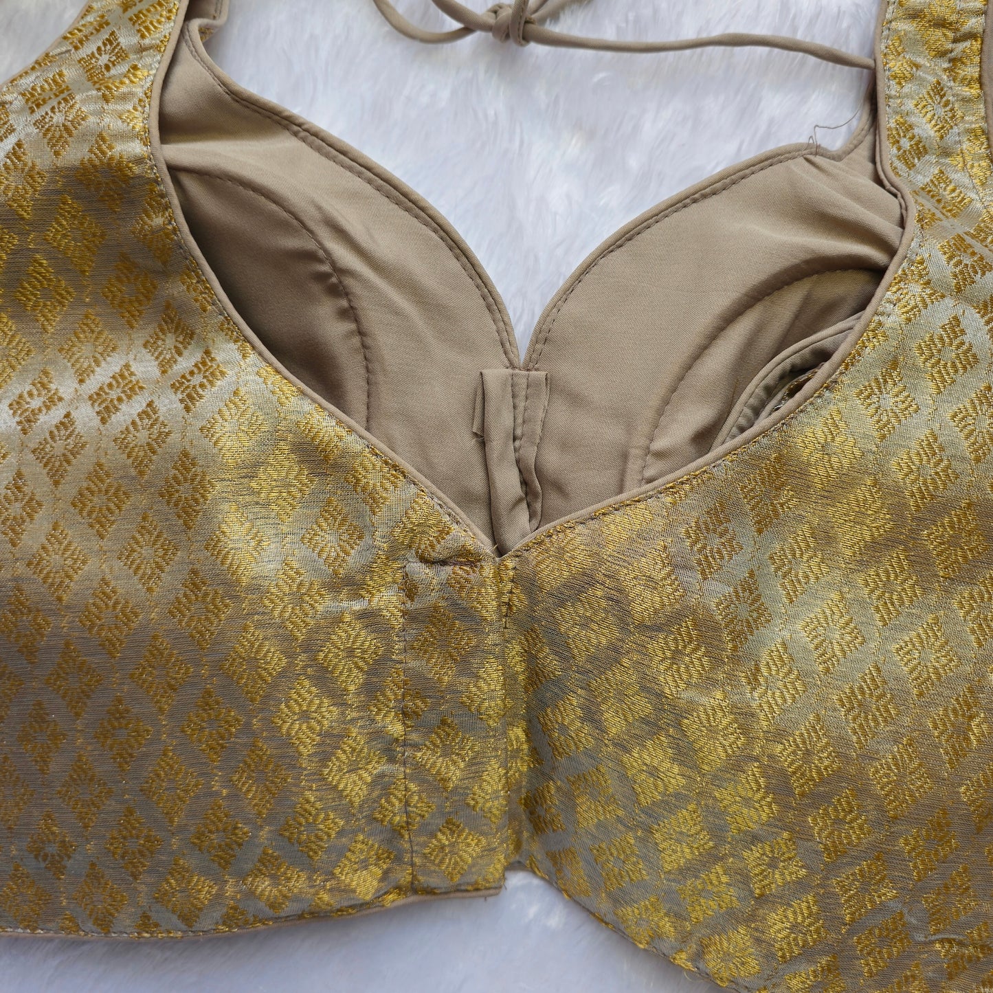 Greyish Gold Tissue Sleeveless Blouse(Attachable Sleeves)
