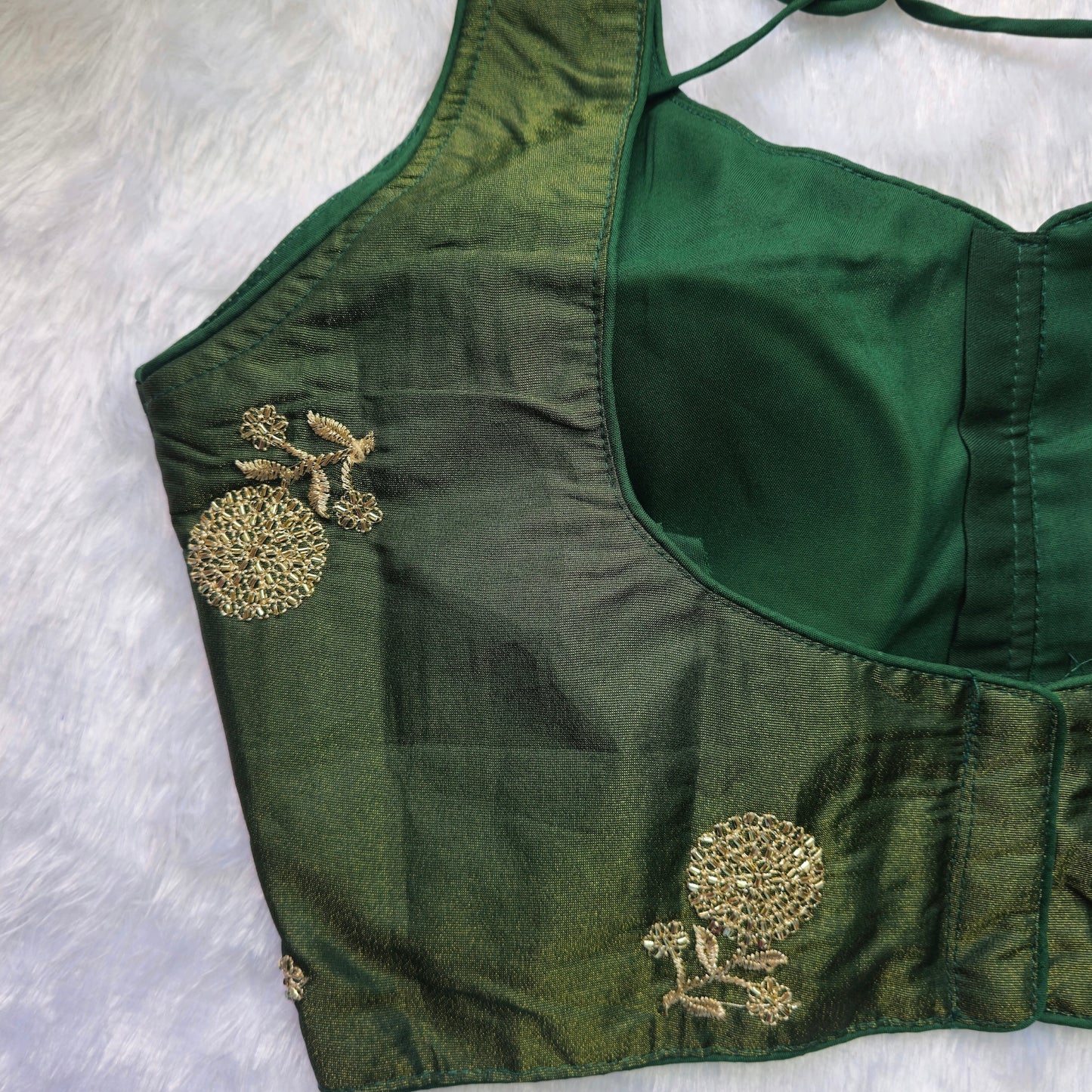 Green Gold embroidery Blouse(Attachable Sleeves)