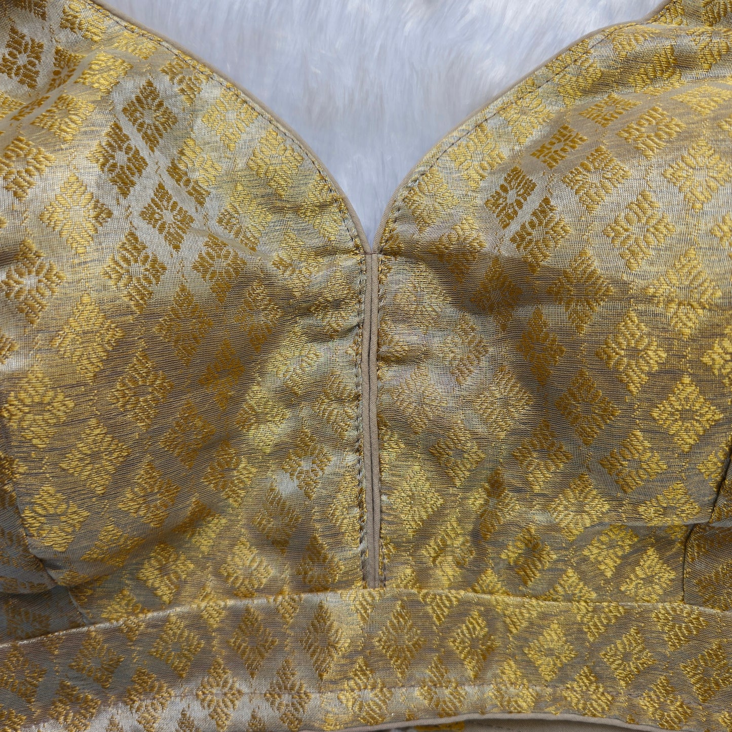 Greyish Gold Tissue Sleeveless Blouse(Attachable Sleeves)
