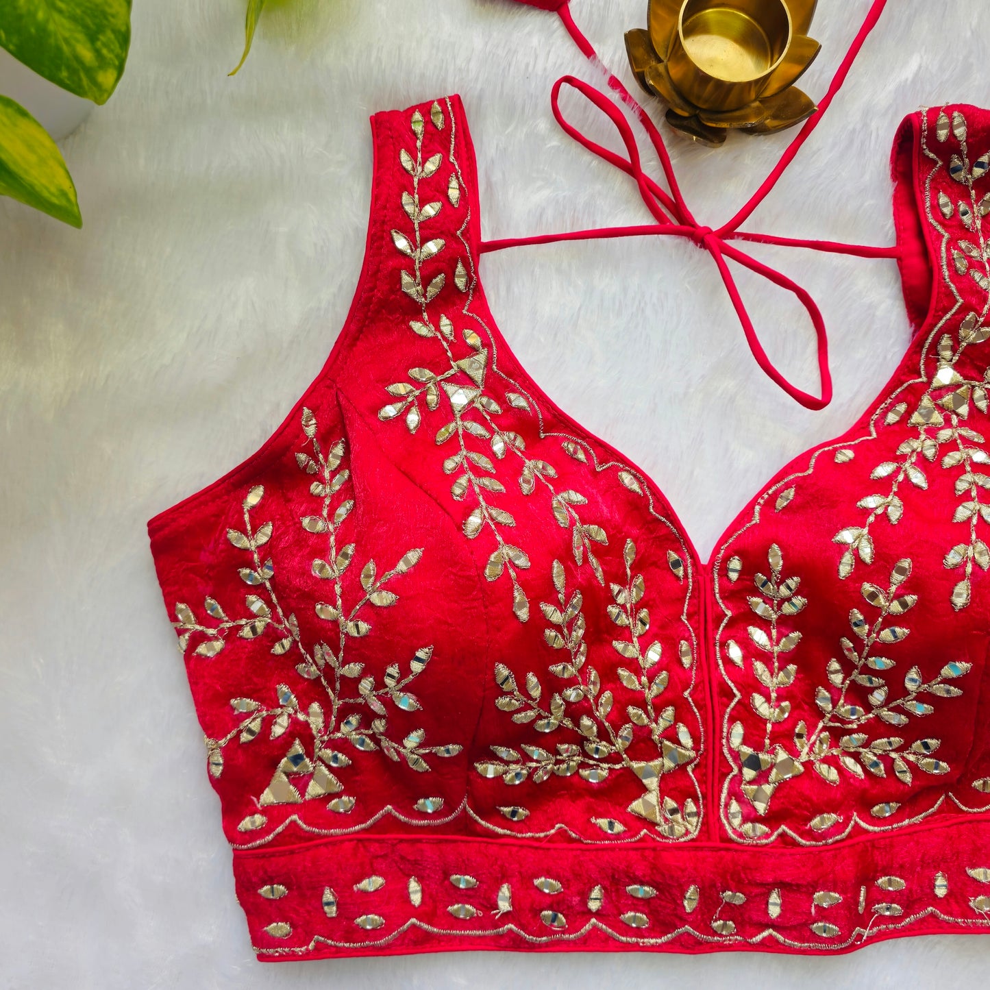 Reddish Pink Sleeveless Mirror Embroidery Blouse
