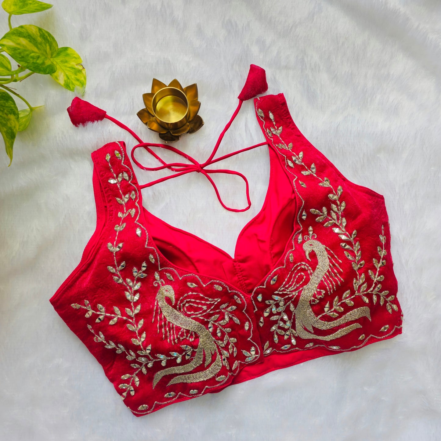 Reddish Pink Sleeveless Mirror Embroidery Blouse