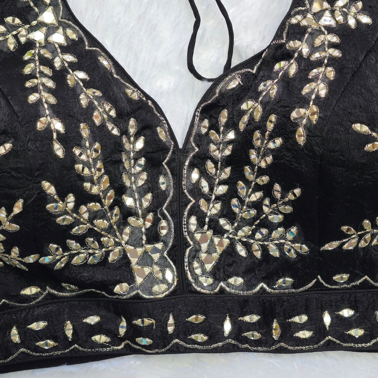 Black Sleeveless Mirror Embroidery Blouse