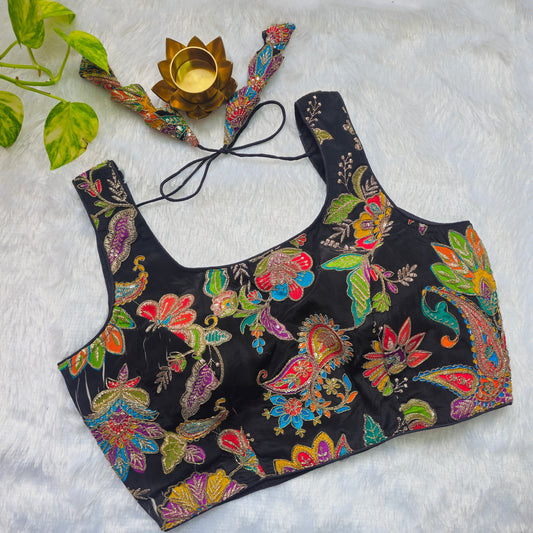 Black Crepe Kalamkari Sleeveless Blouse(attachable sleeves)