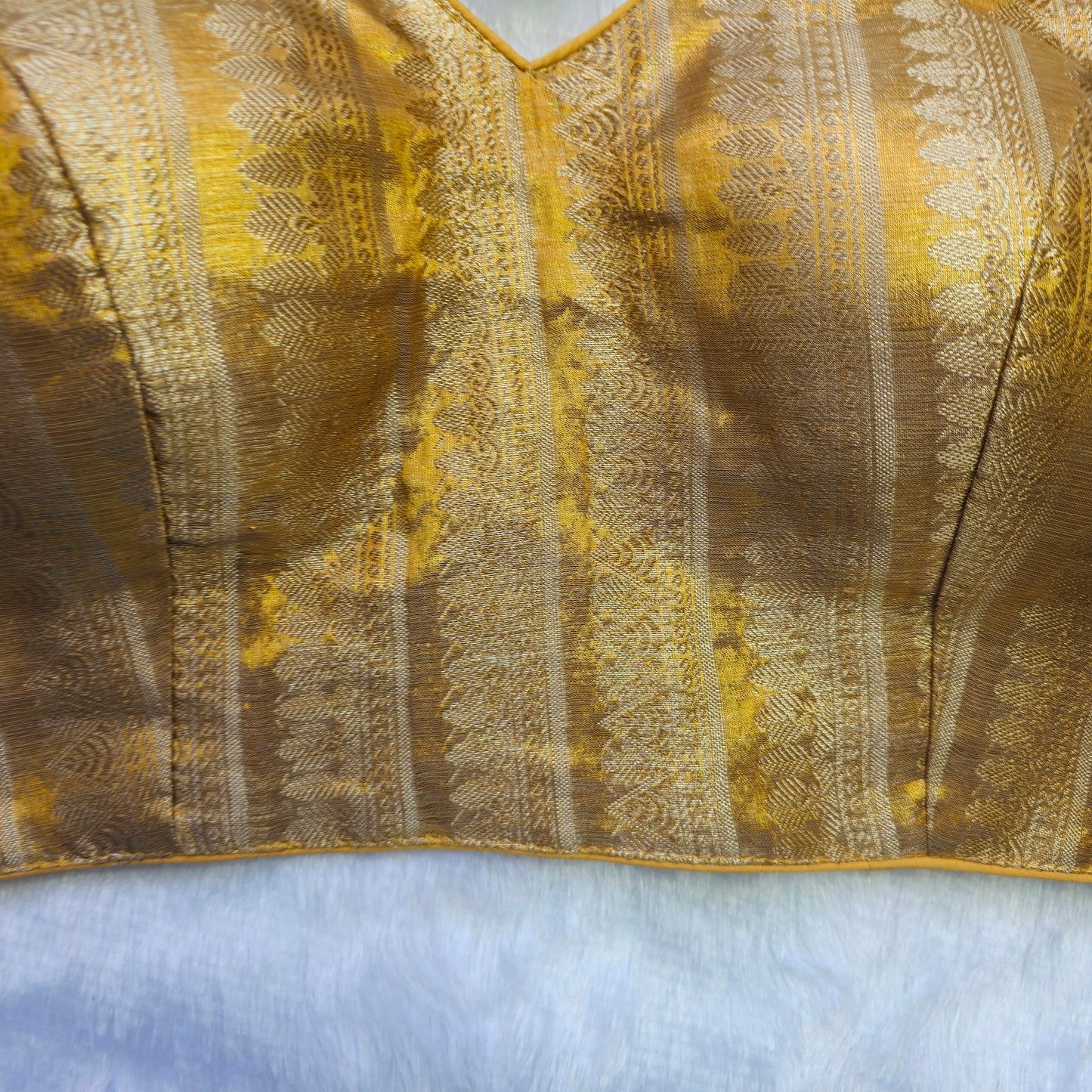 Yellowish Gold Tissue Sleeveless Blouse(Attachable Sleeves)