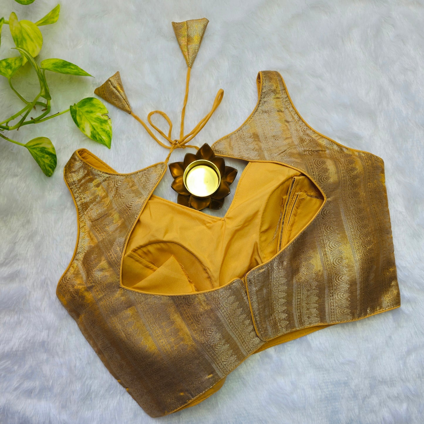 Yellowish Gold Tissue Sleeveless Blouse(Attachable Sleeves)