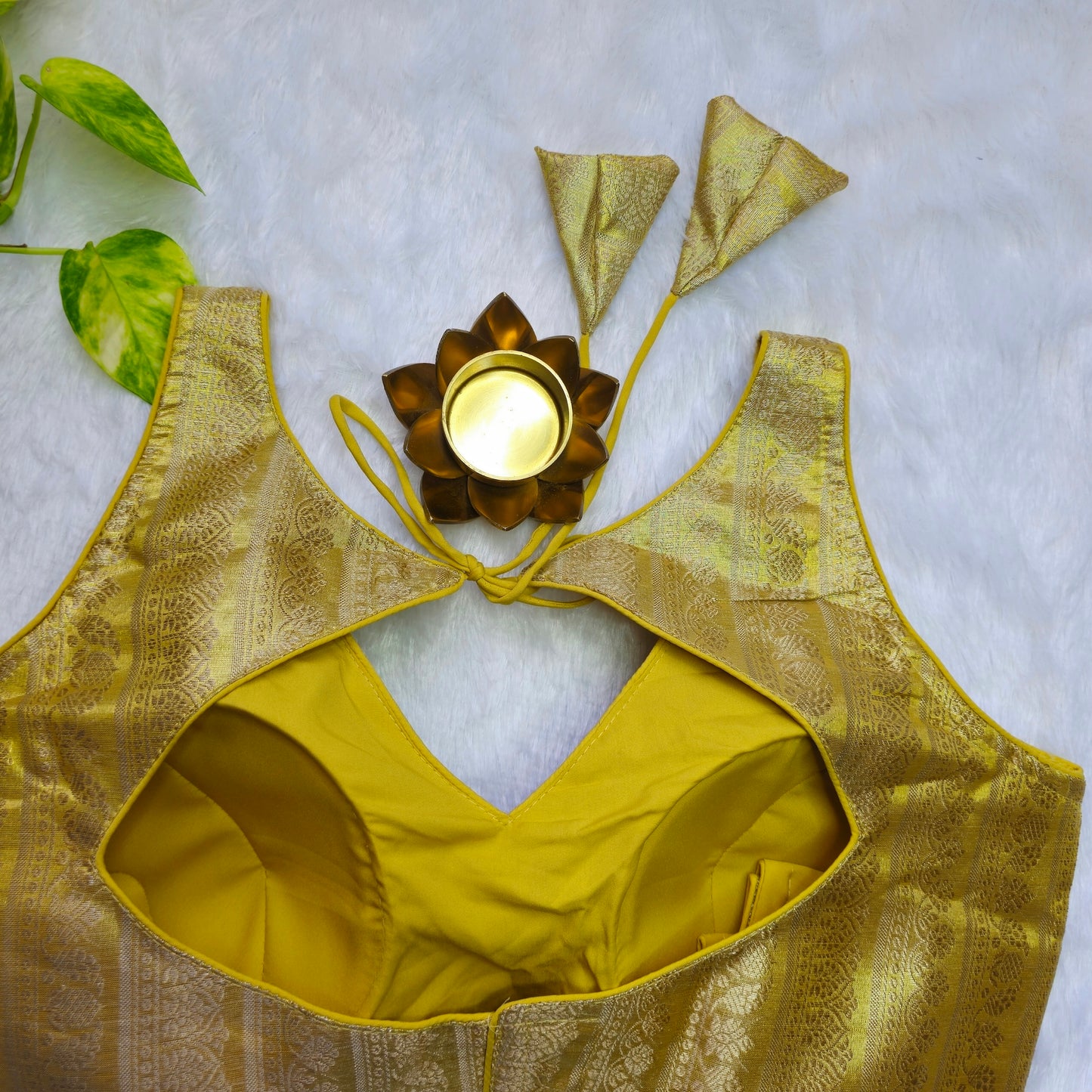 Lemon Gold Tissue Sleeveless Blouse(Attachable Sleeves)