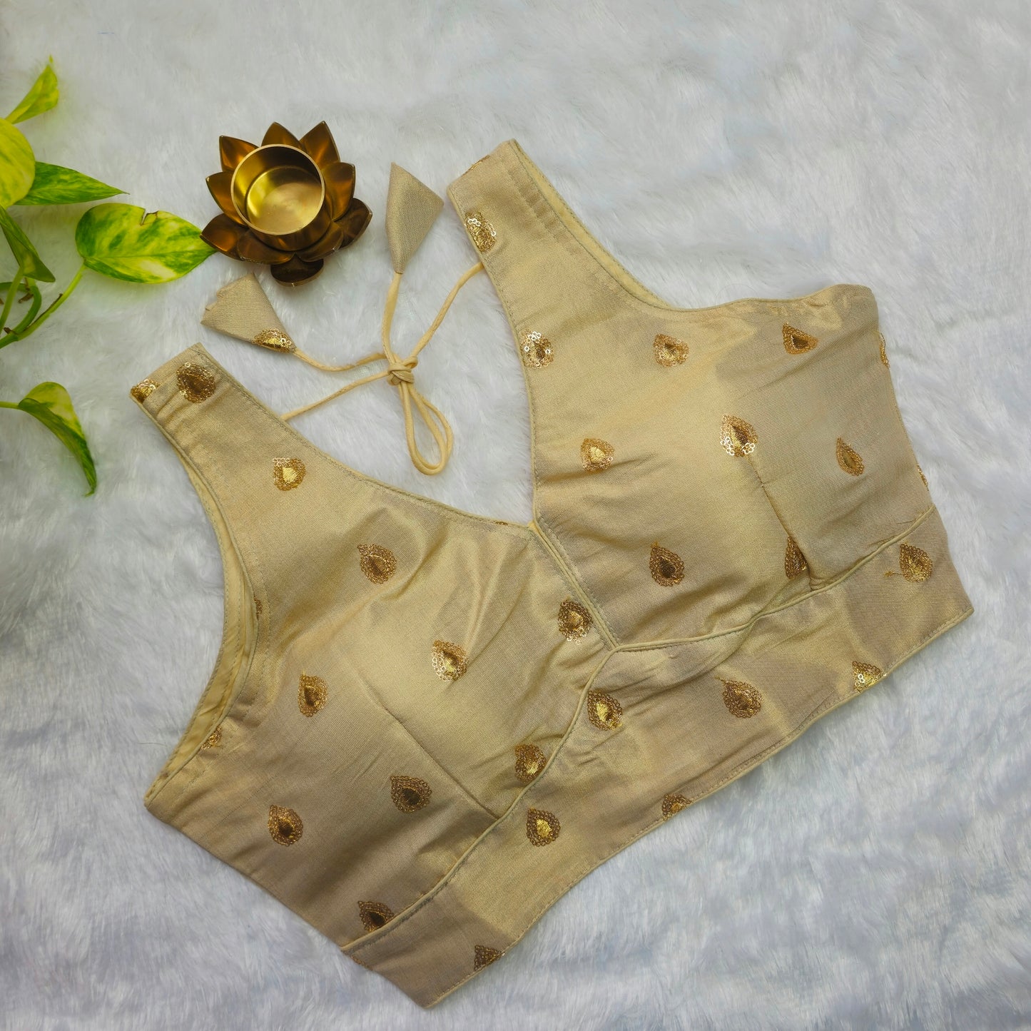 Creamish Gold Tissue Sleeveless Blouse(Attachable Sleeves)