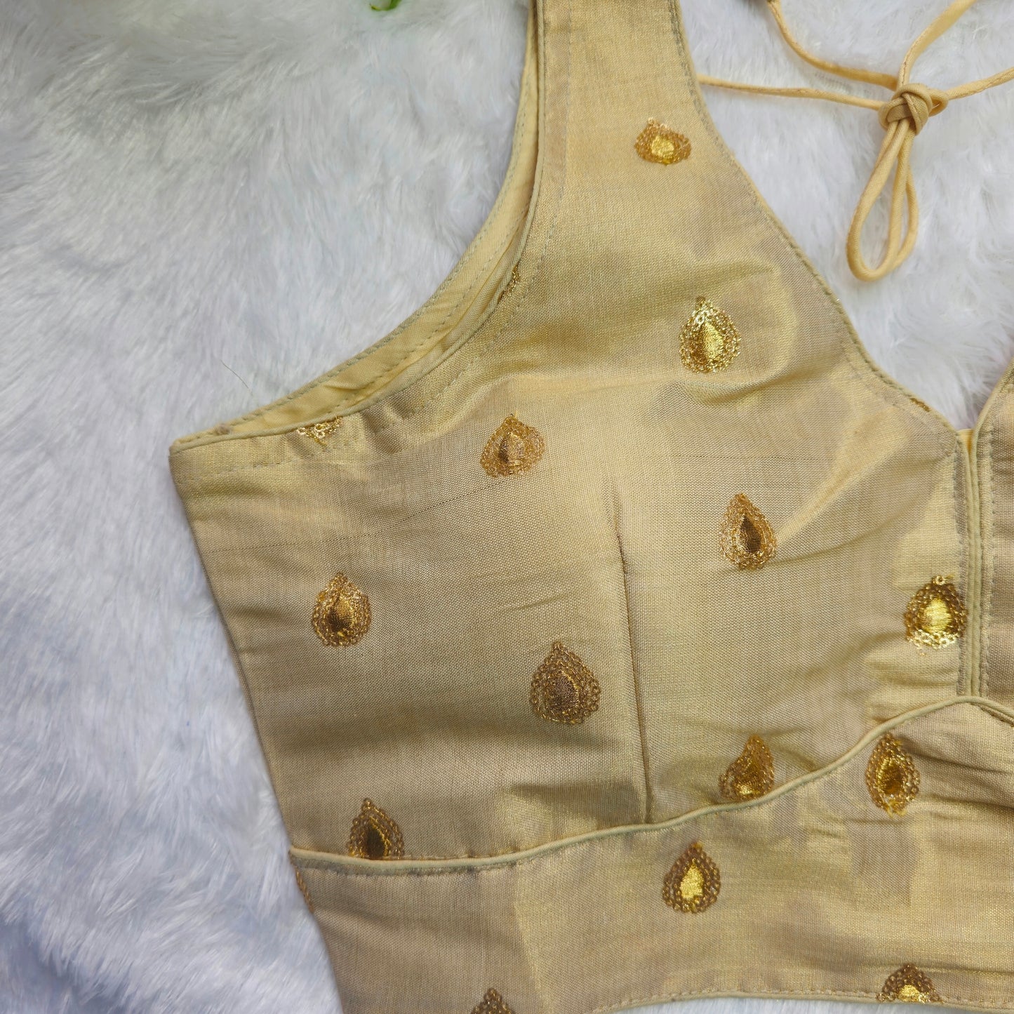 Creamish Gold Tissue Sleeveless Blouse(Attachable Sleeves)