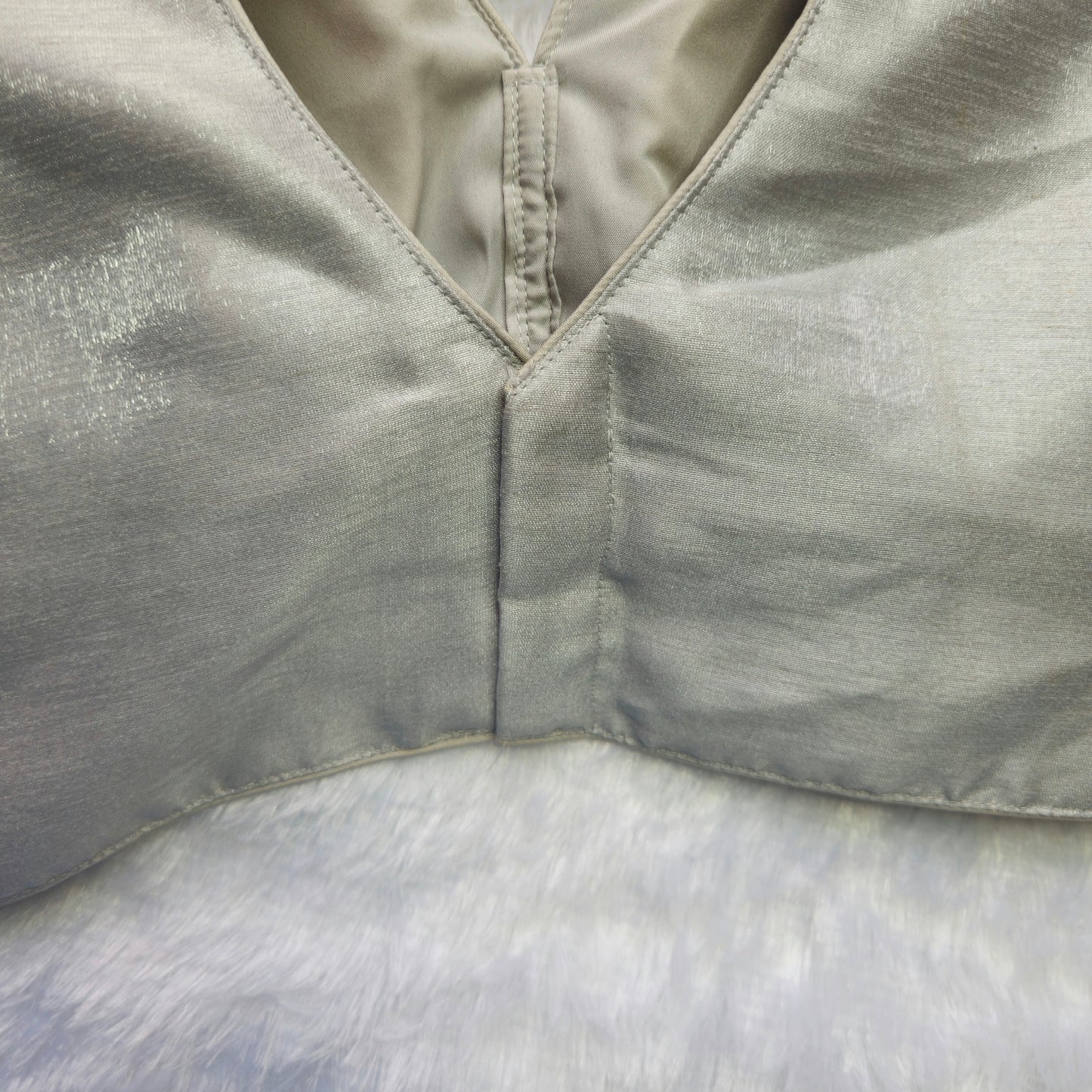 Silver Artificial Silk Sleeveless Blouse(Attachable Sleeves)